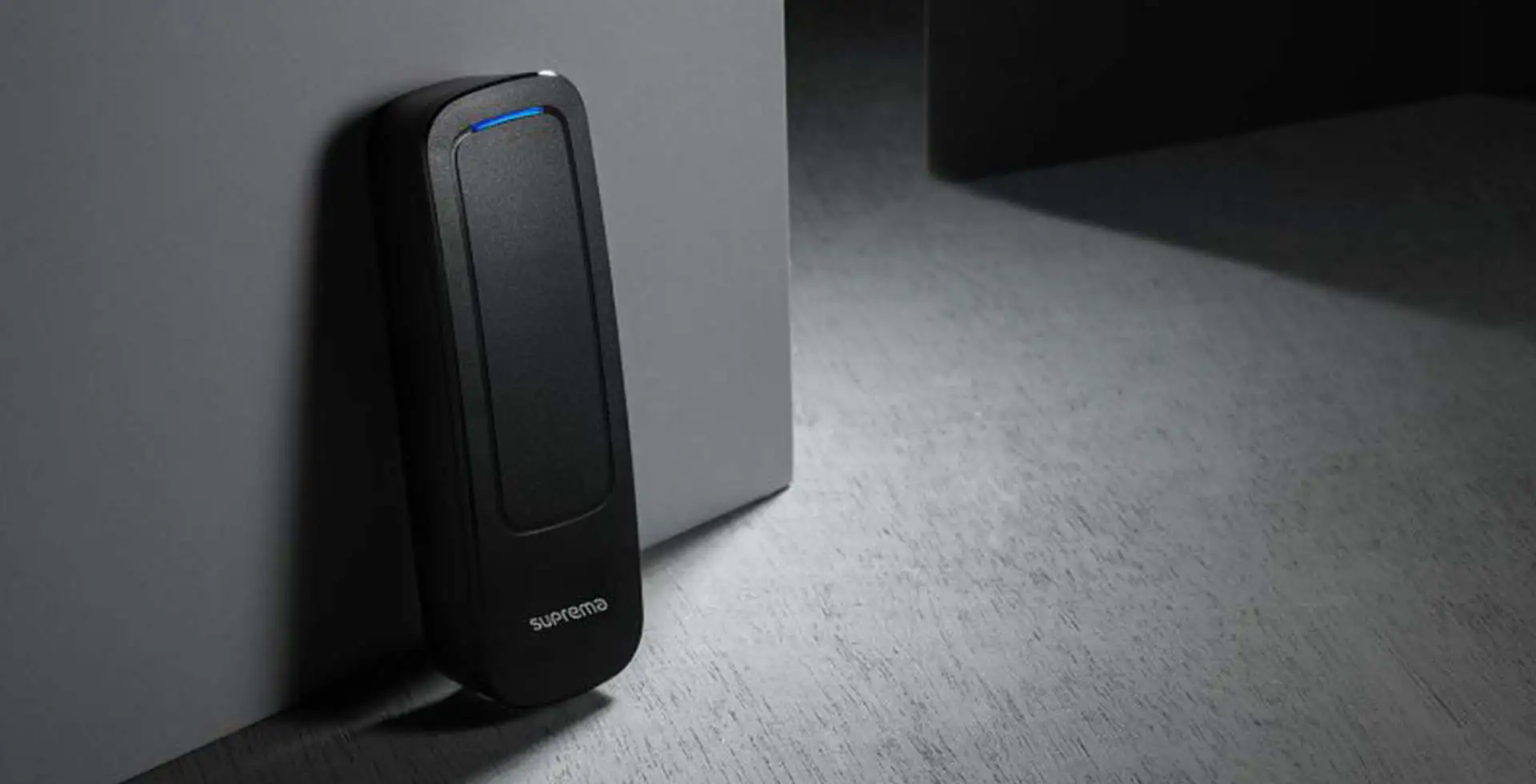 Đầu đọc thẻ Suprema Xpass D2 XPD2-MDB