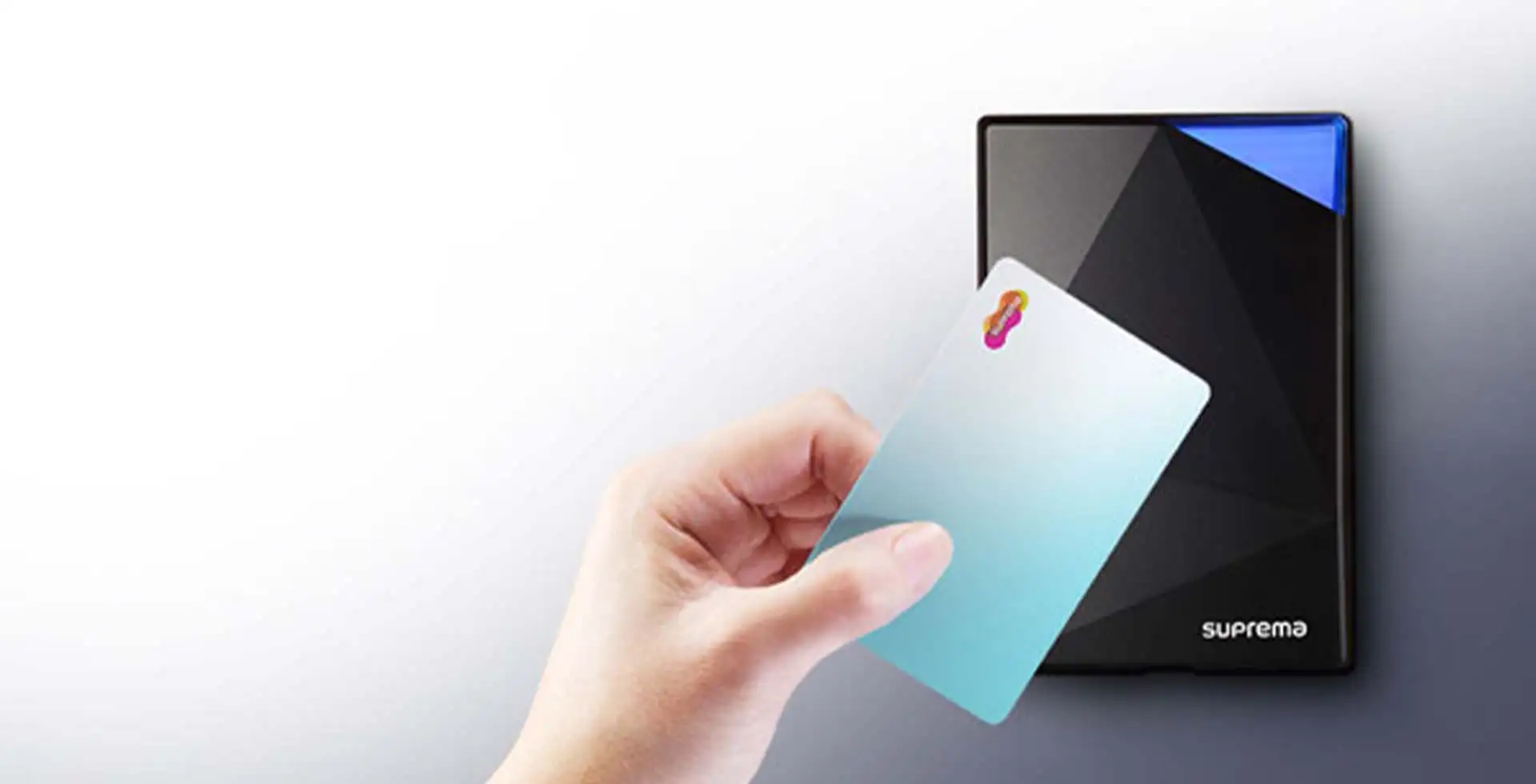 Đầu đọc thẻ từ Xpass S2 XPS2M hỗ trợ đọc nhiều thẻ